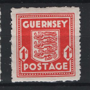 #855 Guernsey 1941 Wartime Arms set of 3 um sg1-3 c£22